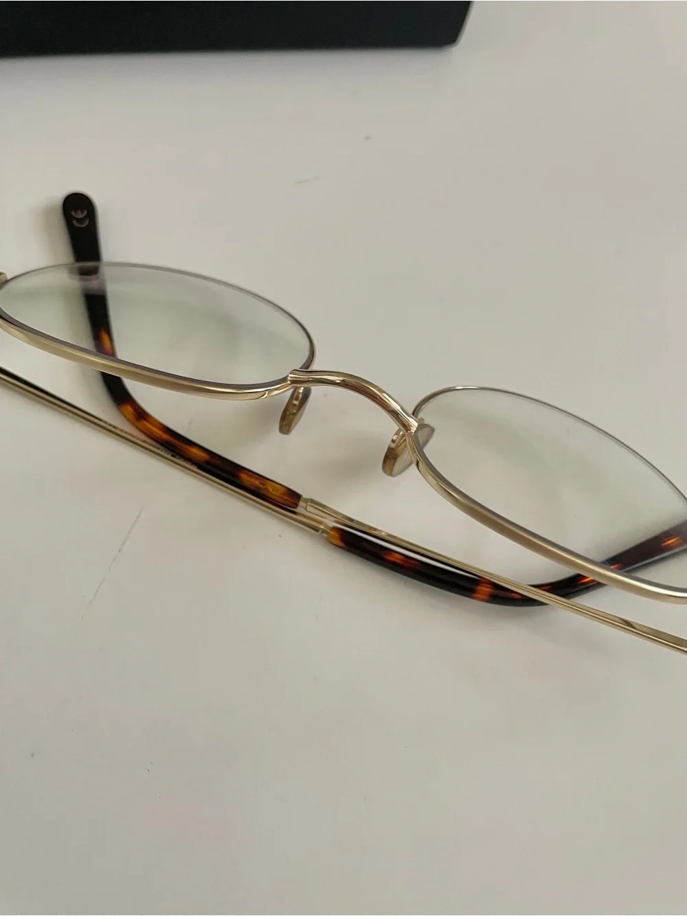 Everambr (formerly Ambr Eyewear) Blue Light Blocking Glasses, Gold Round Frames